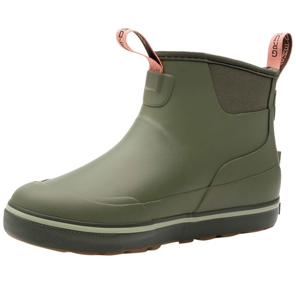 Grundens Womens Rain Boots Size 8 Deck-Boss Ankle Boot (W/small Tear)